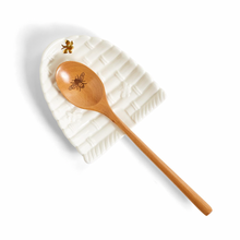 Load image into Gallery viewer, Bee Skep Spoon Rest w/Spoon
