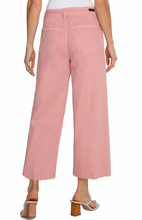Load image into Gallery viewer, Stride HR Wide Leg Pant
